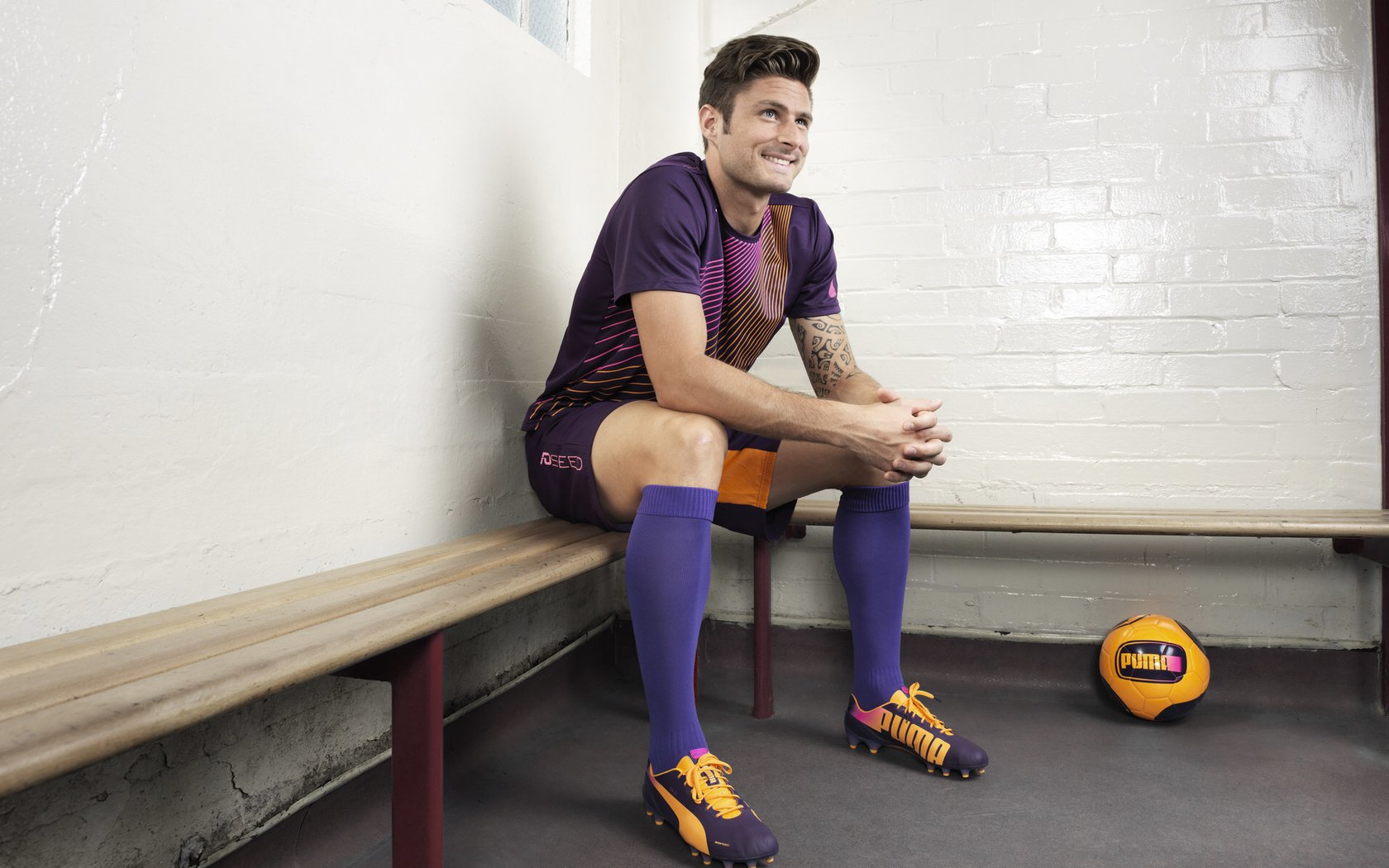 球队主场改造完成,迎来首场揭幕战,各球队主场名称